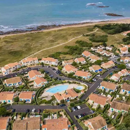 Maison Proche Plage, Terrasse Et Parking Privatif - Fr-1-231-58